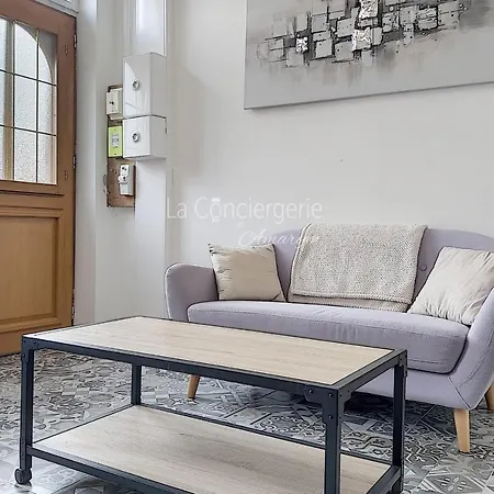 Hébergement de vacances AL - Bleu horizon charmante maison pour deux personnes avec terrasse